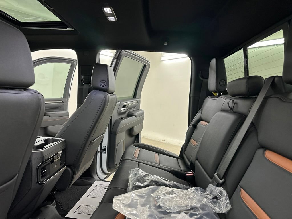 New 2026 GMC Sierra 2500 AT4 w/ AT4 Premium Plus Package AWD/4WD image 35