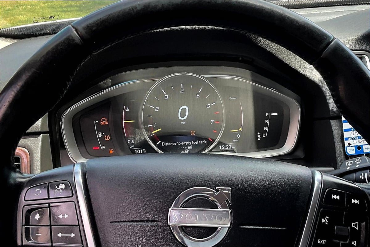 Used 2015 Volvo XC70 T6 Platinum AWD/4WD image 13