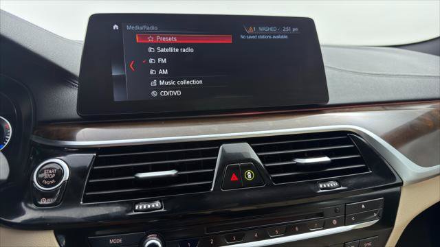 Used 2018 BMW 540i RWD image 29