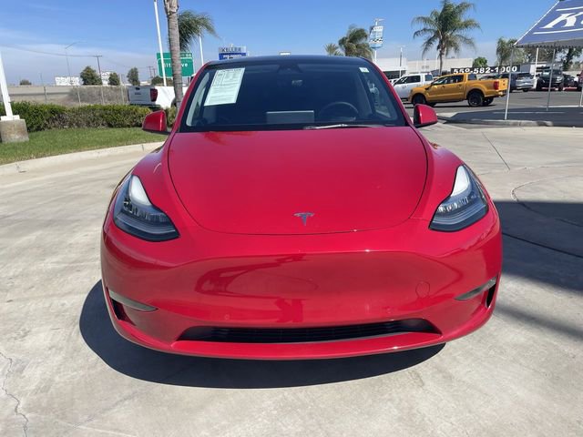 Used 2022 Tesla Model Y Long Range image 3