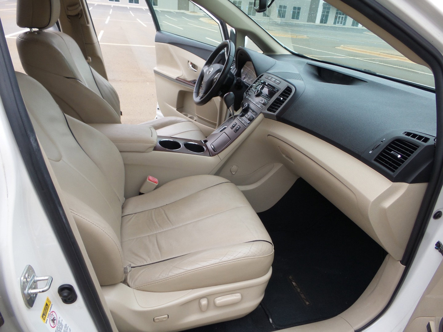 Used 2009 Toyota Venza image 22