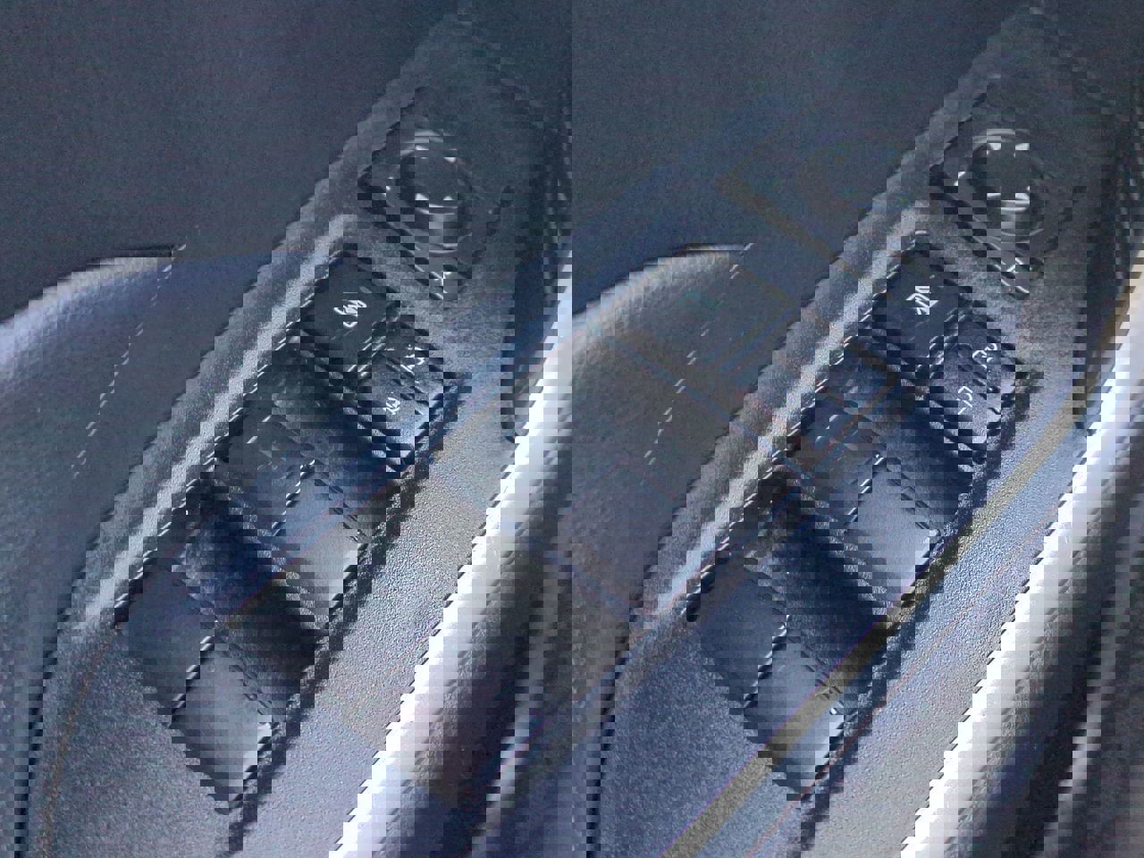 Used 2024 Toyota RAV4 LE image 21