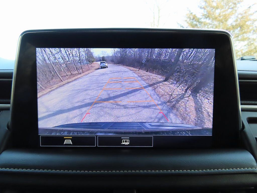 Used 2021 GMC Yukon XL SLT image 5