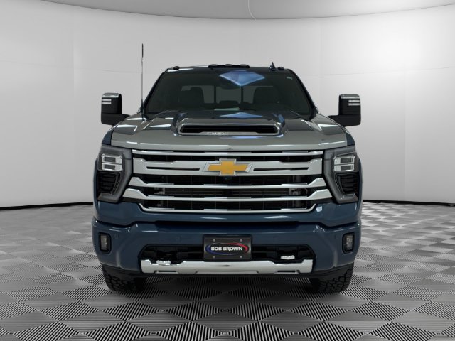 Certified 2024 Chevrolet Silverado 3500 High Country w/ Technology Package AWD/4WD image 8