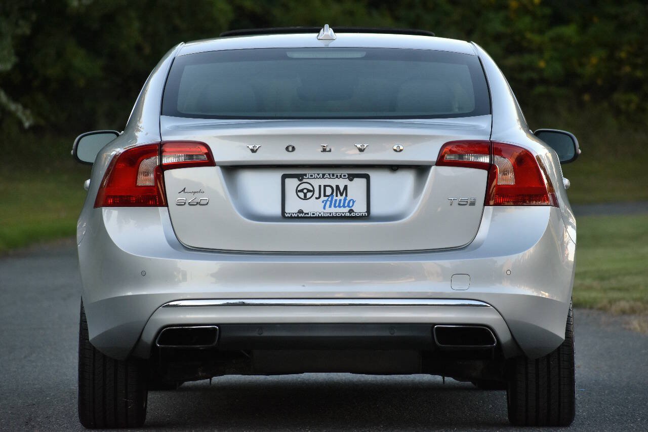 Used 2016 Volvo S60 T5 Inscription Platinum FWD image 6