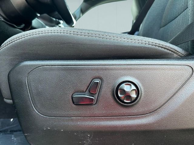 Used 2020 RAM 1500 Big Horn AWD/4WD image 11