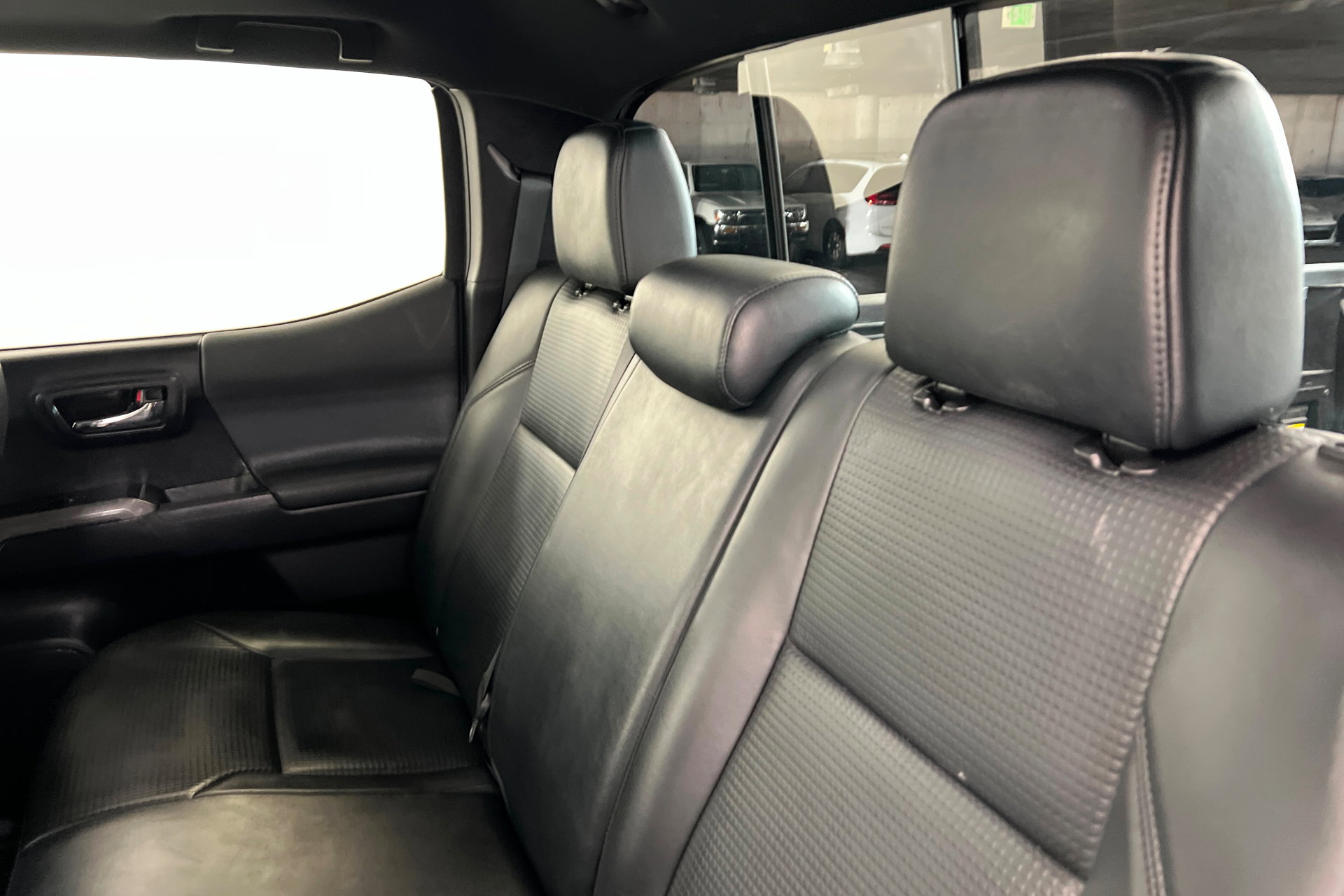 Used 2019 Toyota Tacoma TRD Sport w/ TRD Premium Sport Package image 21