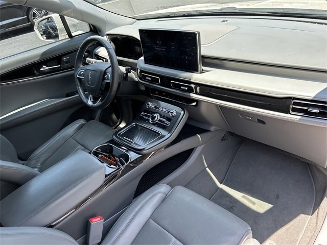 Used 2021 Lincoln Nautilus Reserve w/ Equipment Group 201A image 11