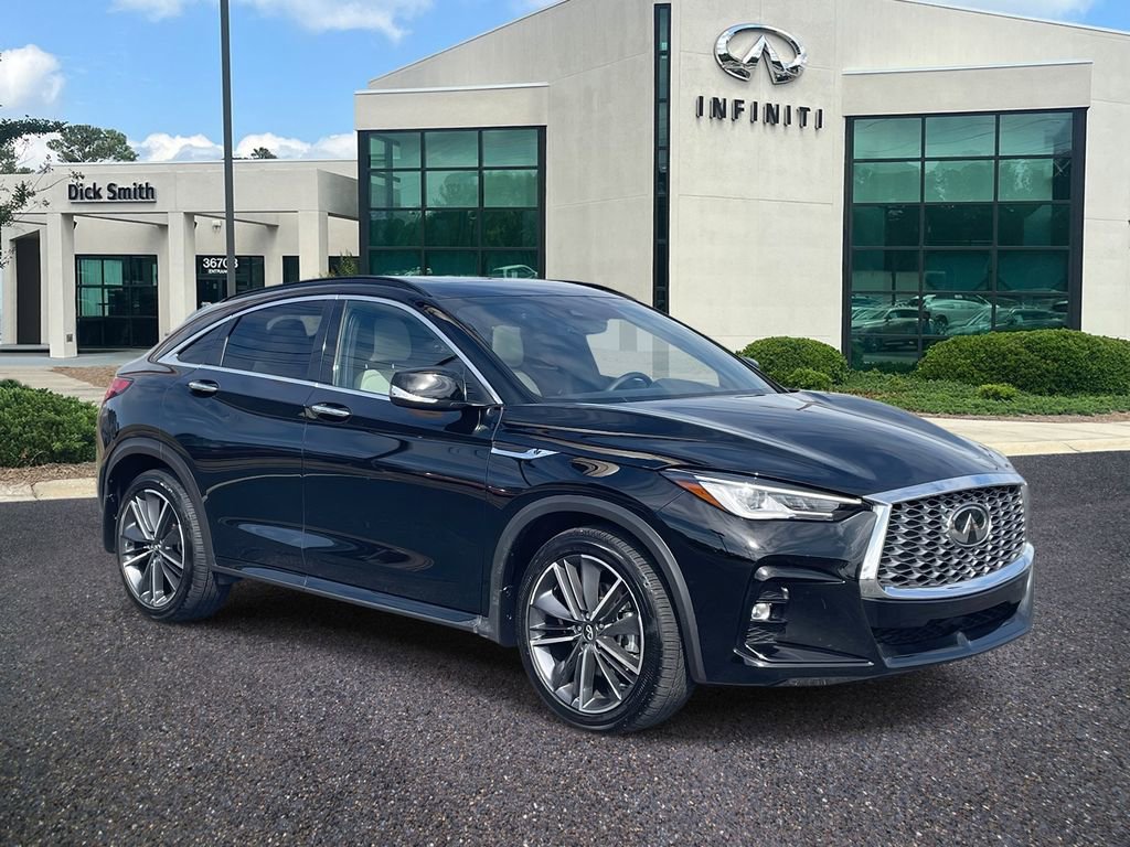 Used 2025 INFINITI QX55 Luxe w/ Cargo Package image 1