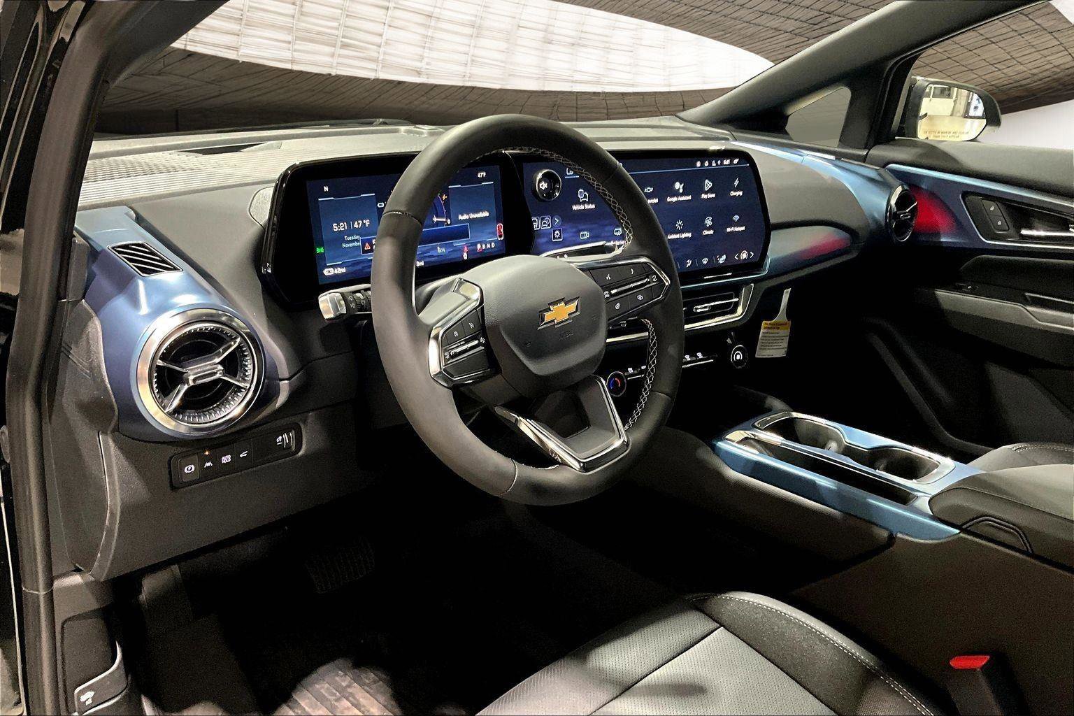 New 2026 Chevrolet Equinox EV LT image 7