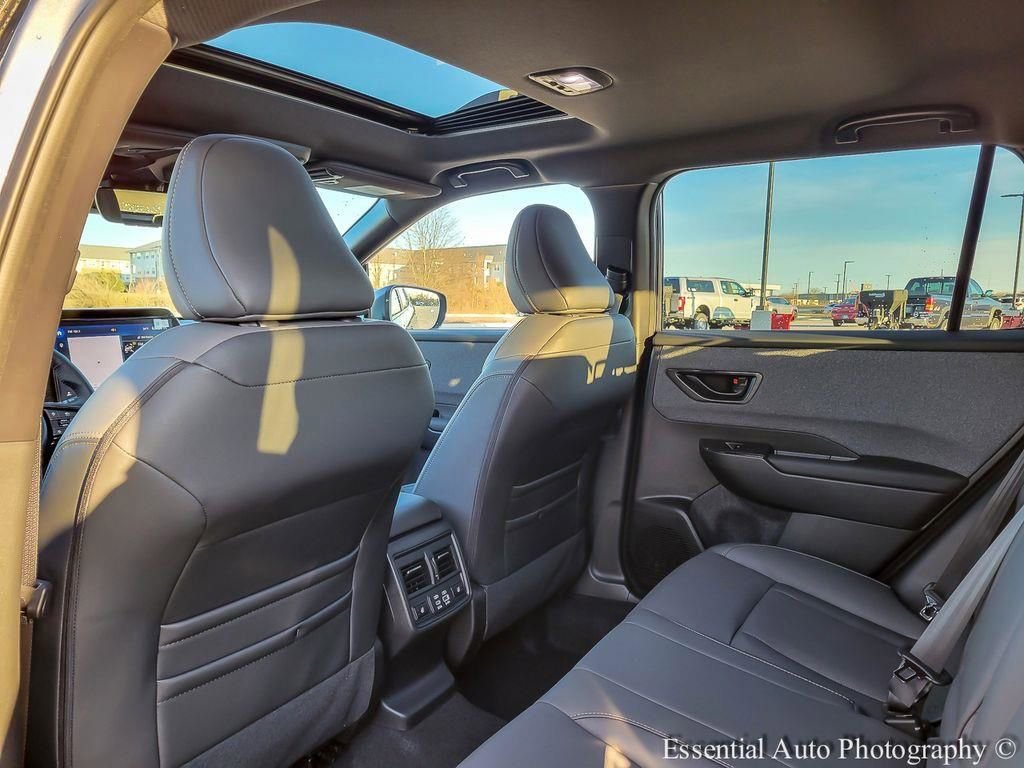New 2026 Subaru Outback Limited AWD/4WD image 12