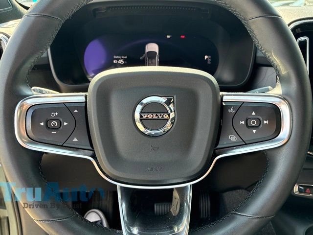 Used 2022 Volvo C40 P8 Recharge Ultimate AWD/4WD image 27