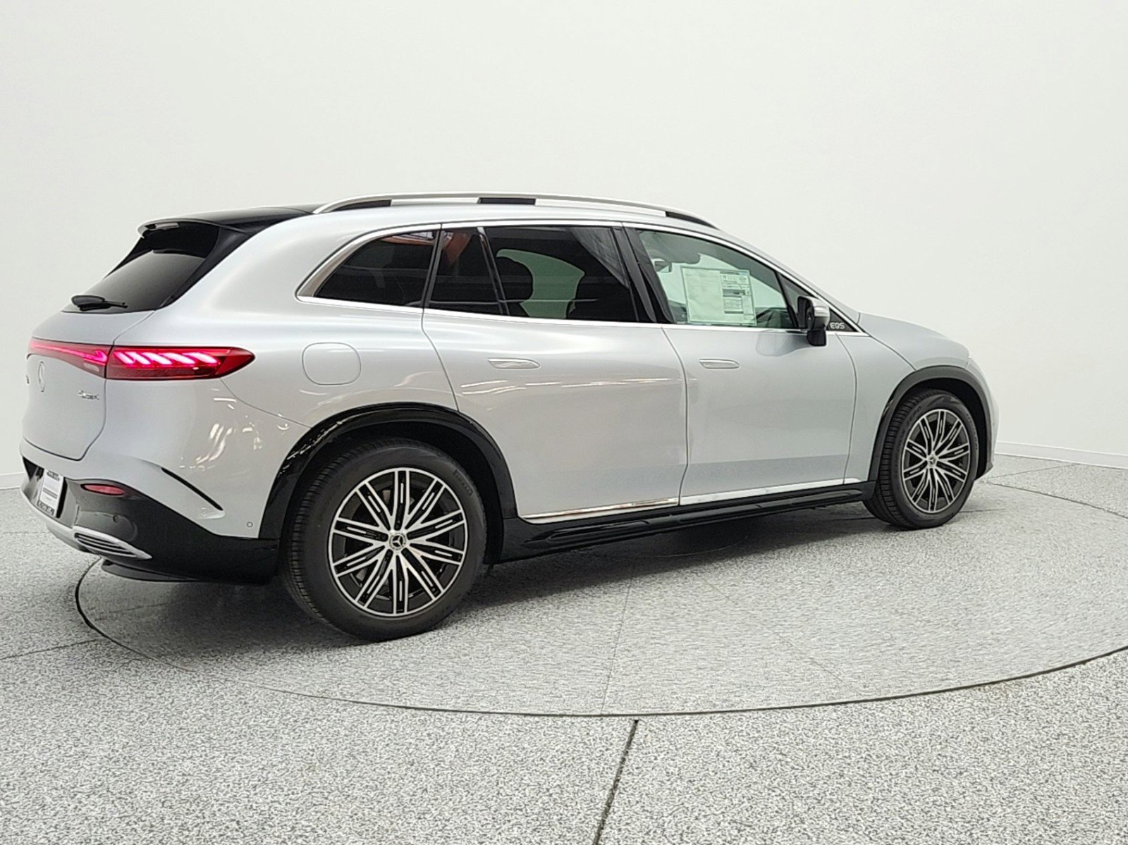 New 2026 Mercedes-Benz EQS 400 4MATIC SUV image 5
