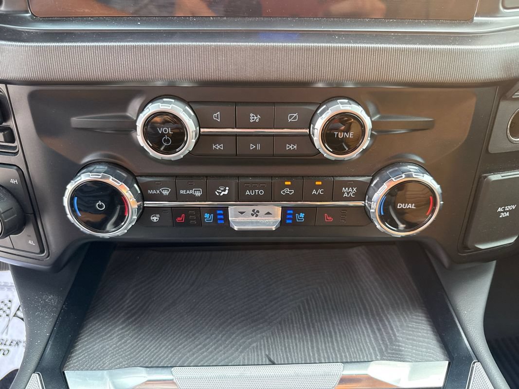Used 2023 Ford F250 Platinum AWD/4WD image 22