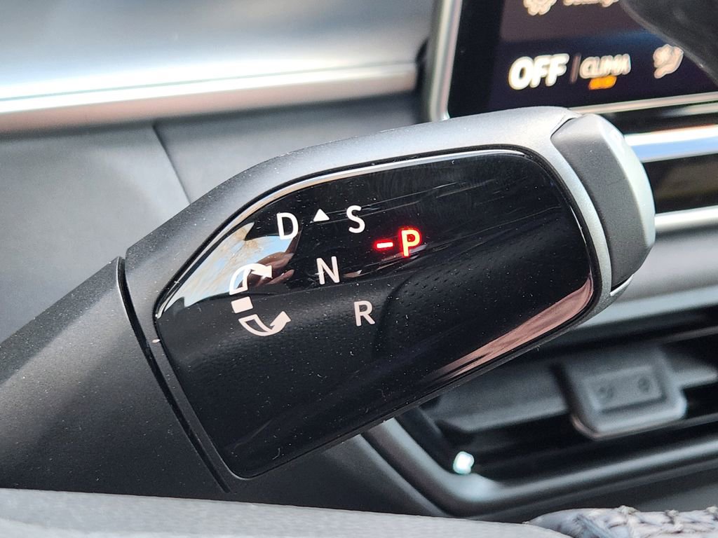 New 2026 Volkswagen Tiguan SE R-Line image 10