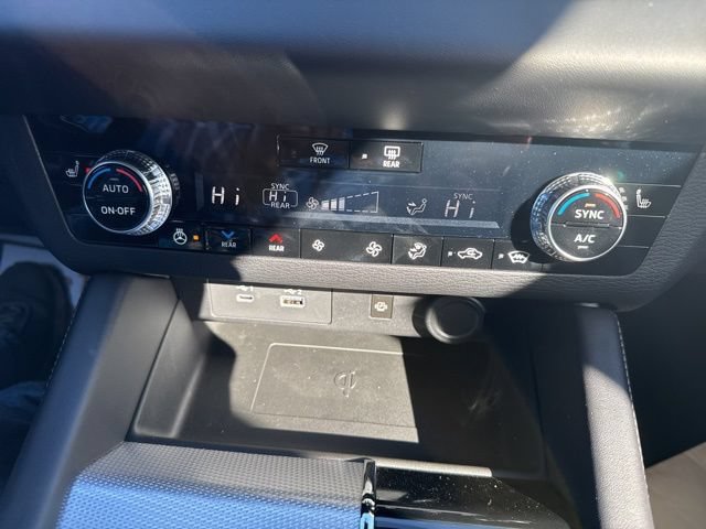 New 2026 Nissan Rogue Platinum AWD/4WD image 23