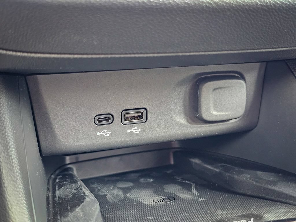 New 2026 Buick Envista Sport Touring w/ Convenience I Package FWD image 25