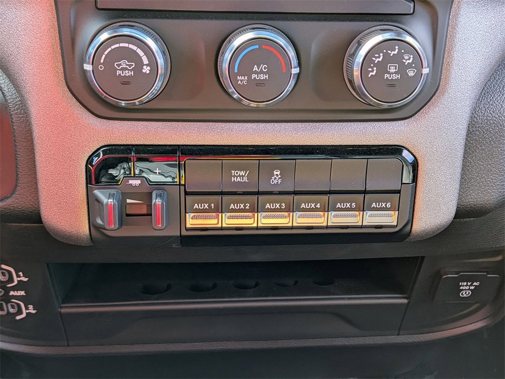 New 2024 RAM 3500 Tradesman image 19