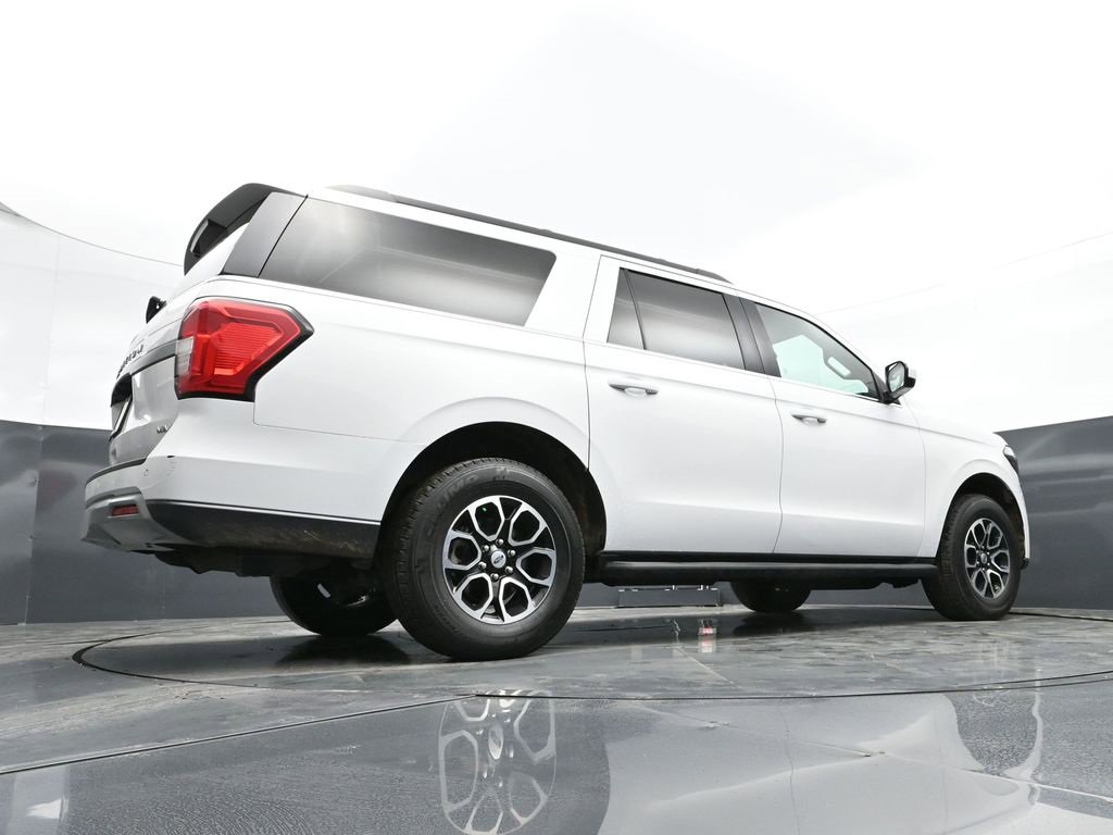 Used 2024 Ford Expedition Max XLT image 48