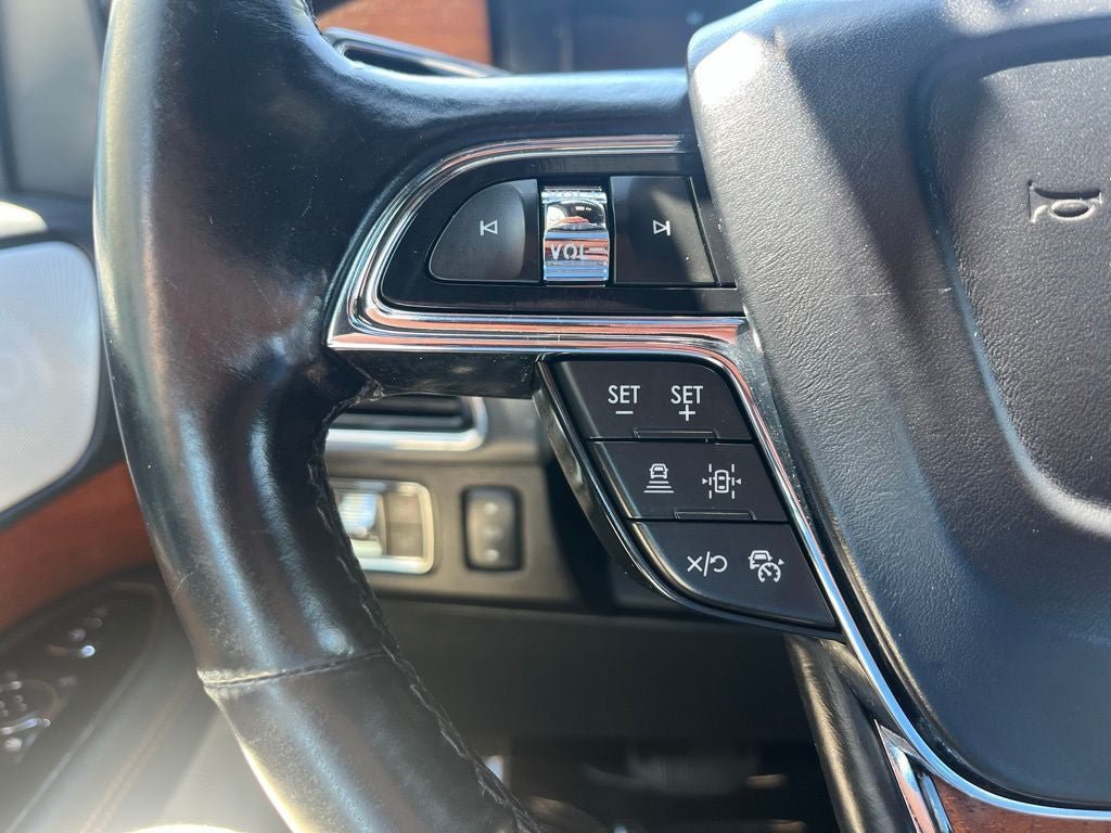 Certified 2023 Lincoln Navigator L Black Label AWD/4WD image 29