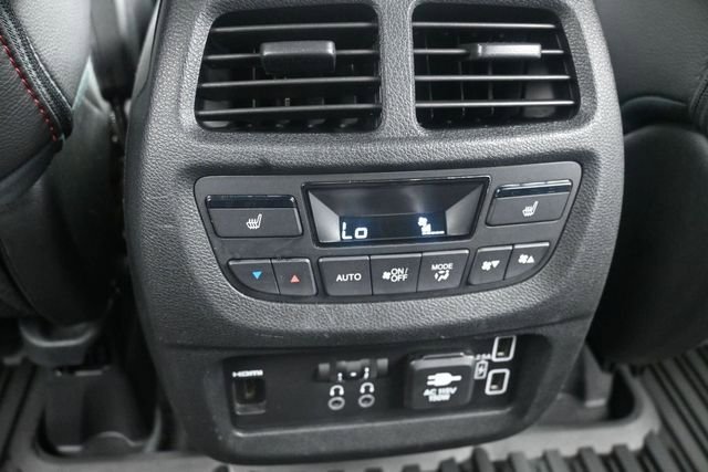 Used 2022 Honda Pilot Black Edition image 19