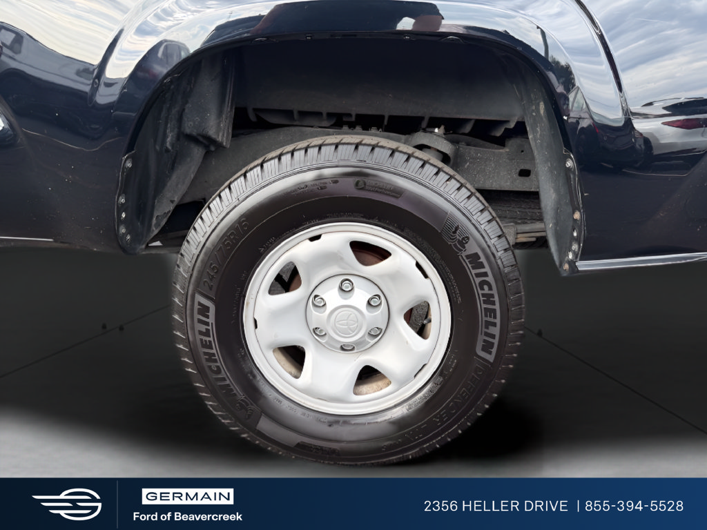 Used 2022 Toyota Tacoma SR w/ SR Convenience Package RWD image 27