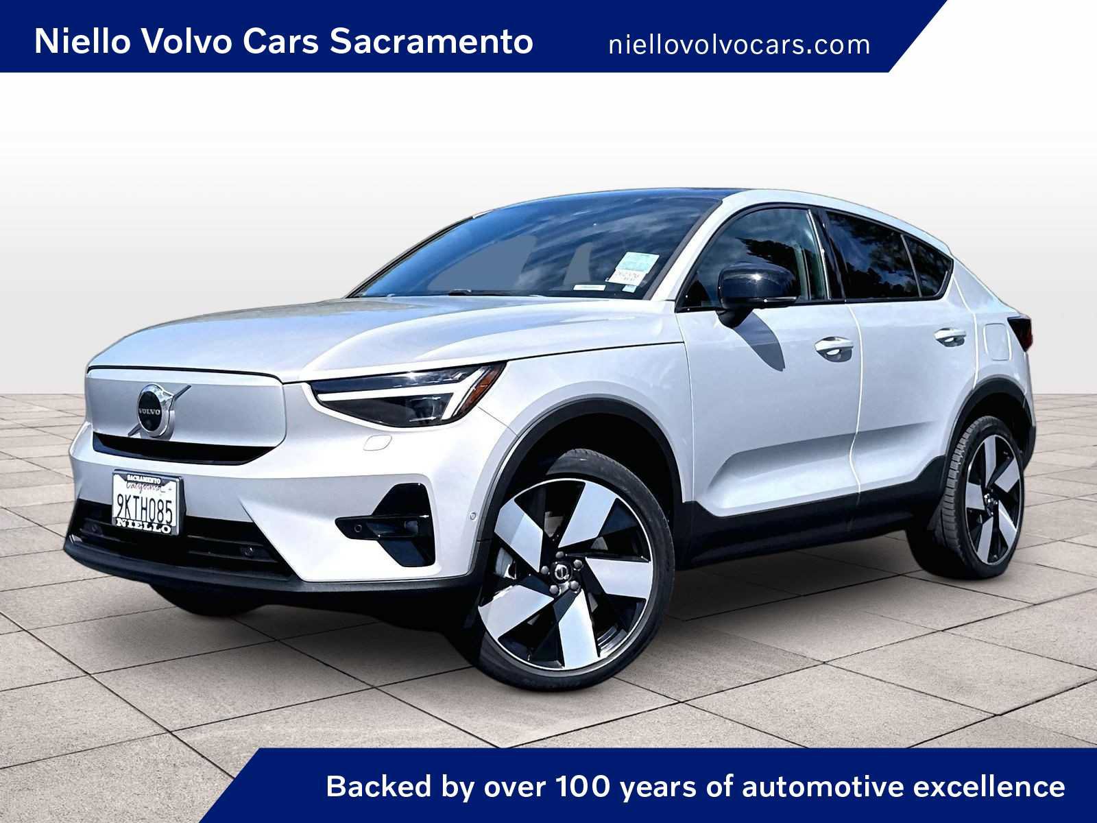 Used 2023 Volvo C40 P8 Recharge Ultimate w/ Protection Package Premier AWD/4WD image 1