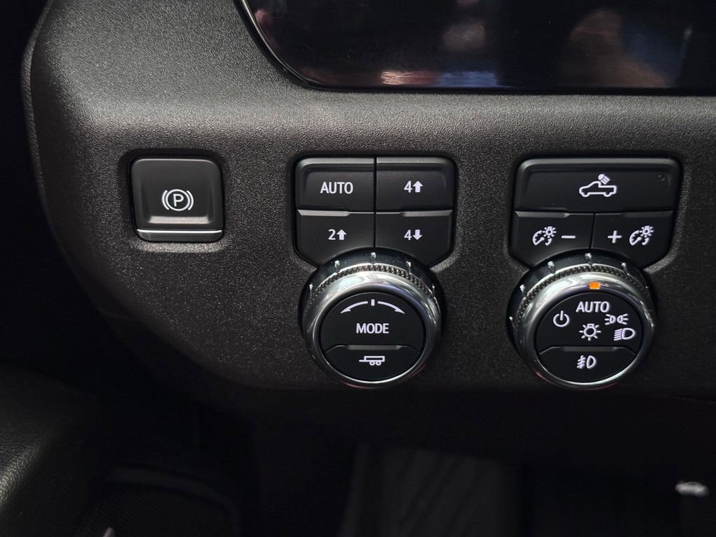Certified 2024 GMC Sierra 1500 Elevation w/ Preferred Package AWD/4WD image 26
