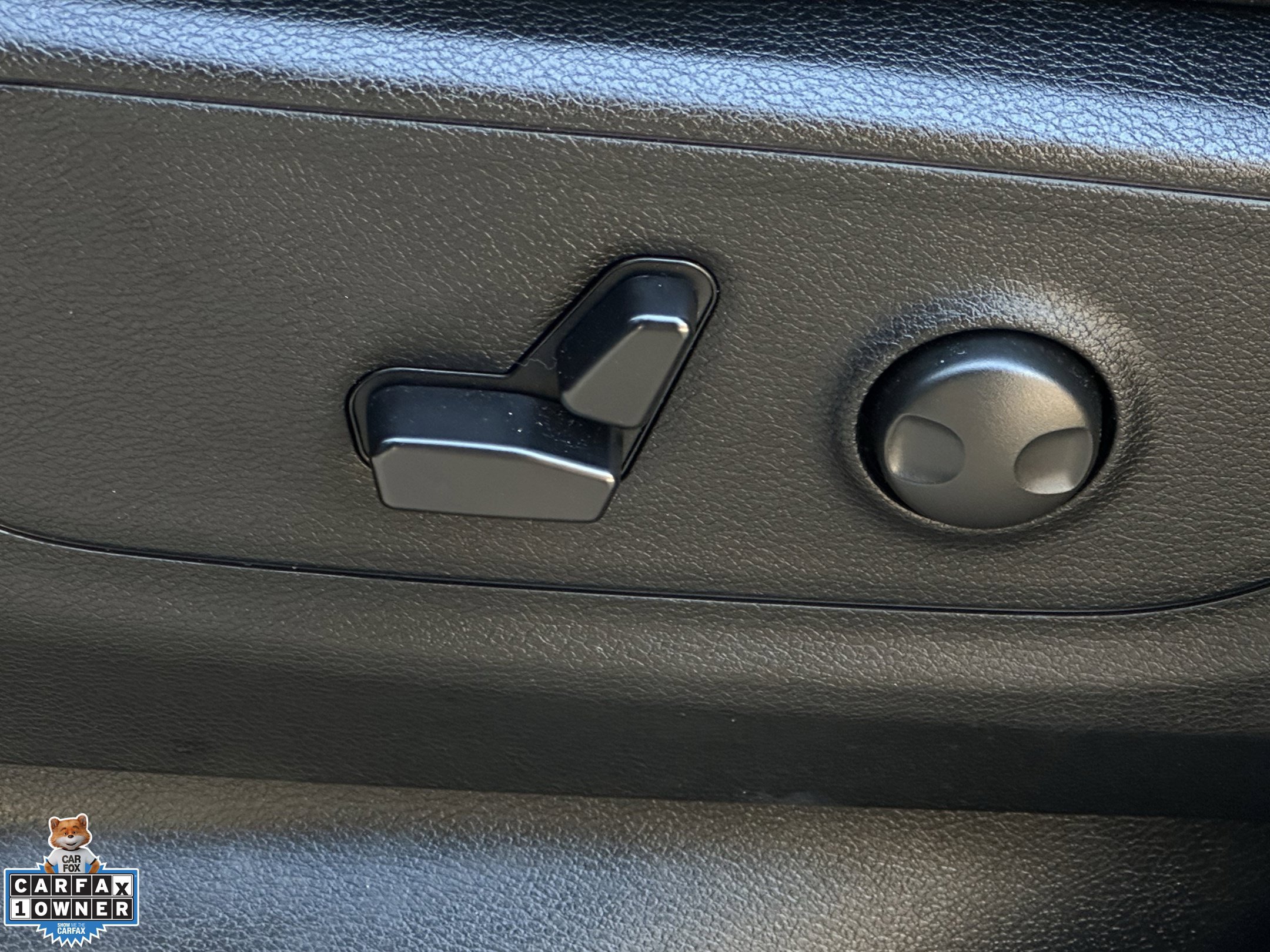 Used 2025 RAM 1500 Lone Star RWD image 24
