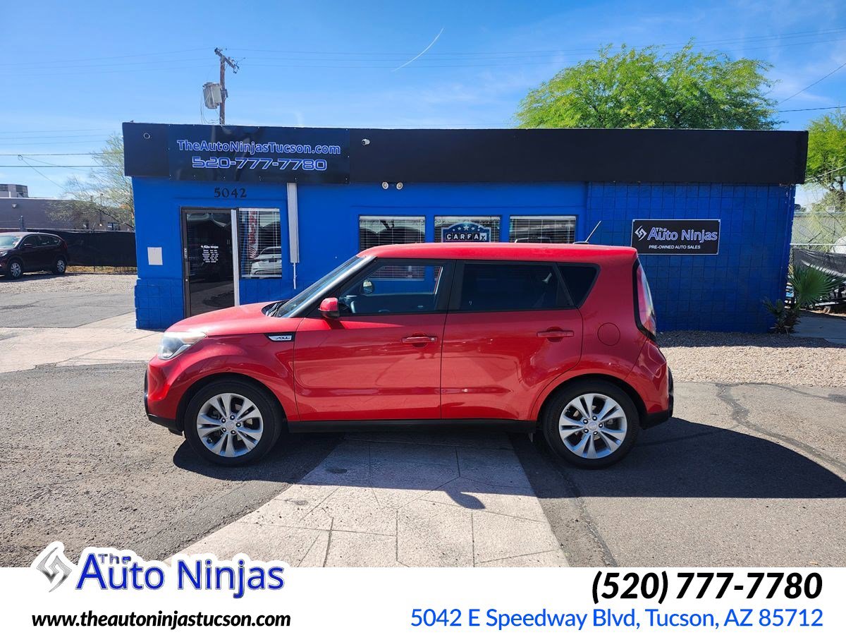 Used 2016 Kia Soul + FWD image 1
