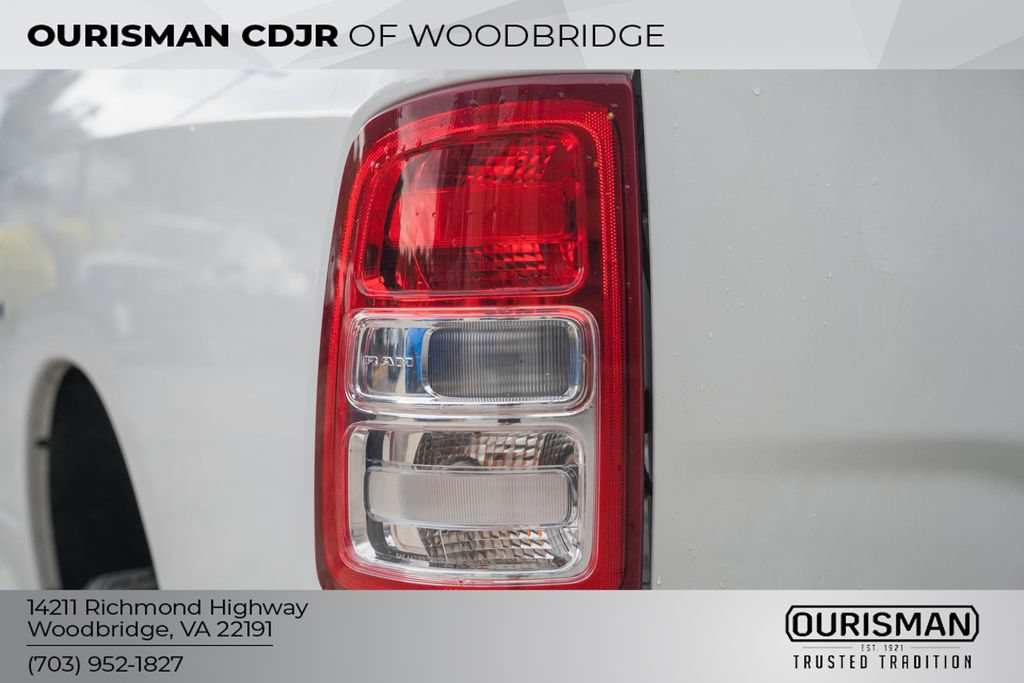 Used 2022 RAM 2500 Tradesman w/ Chrome Appearance Group AWD/4WD image 7