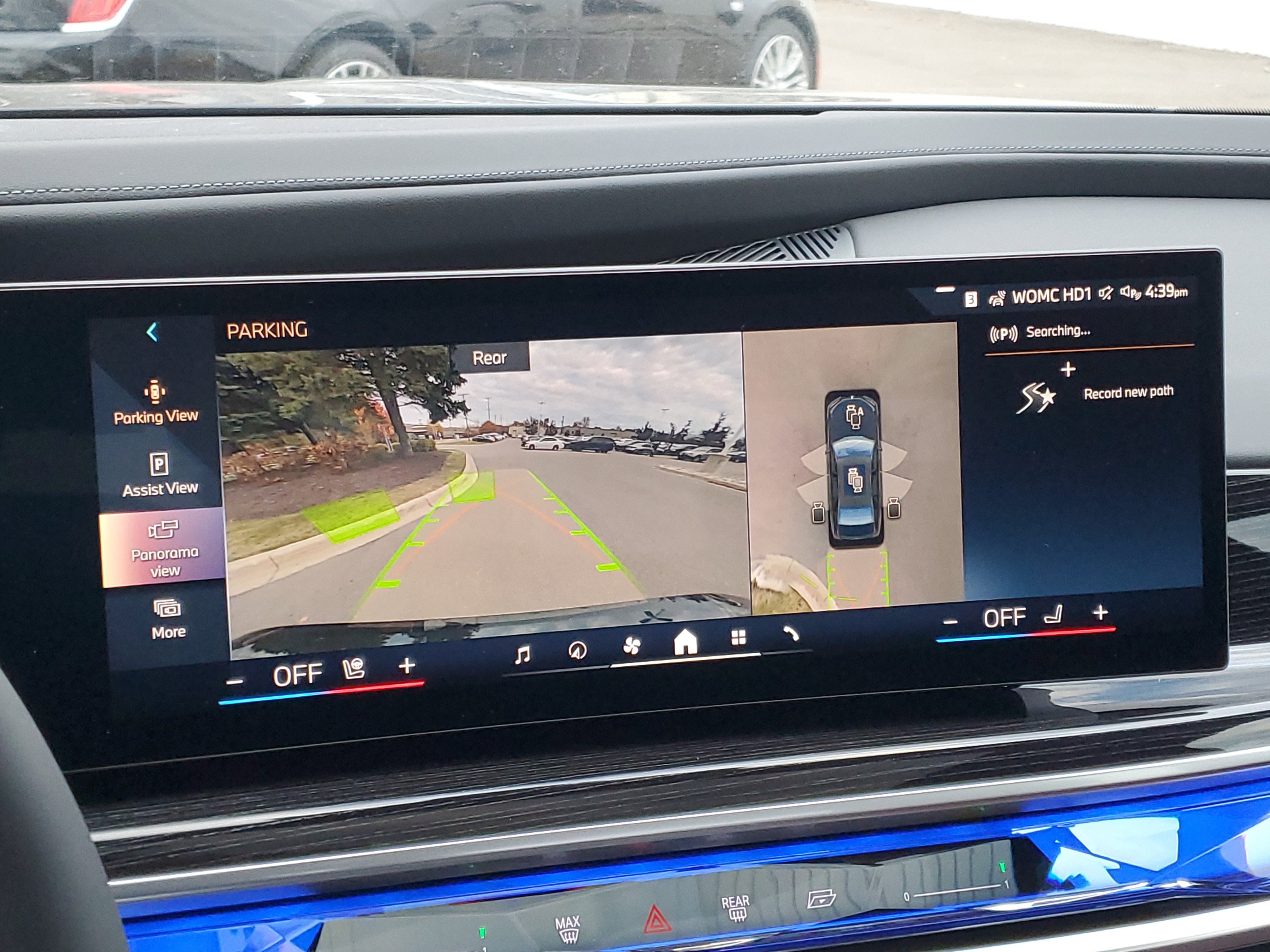 New 2026 BMW 740i xDrive image 17