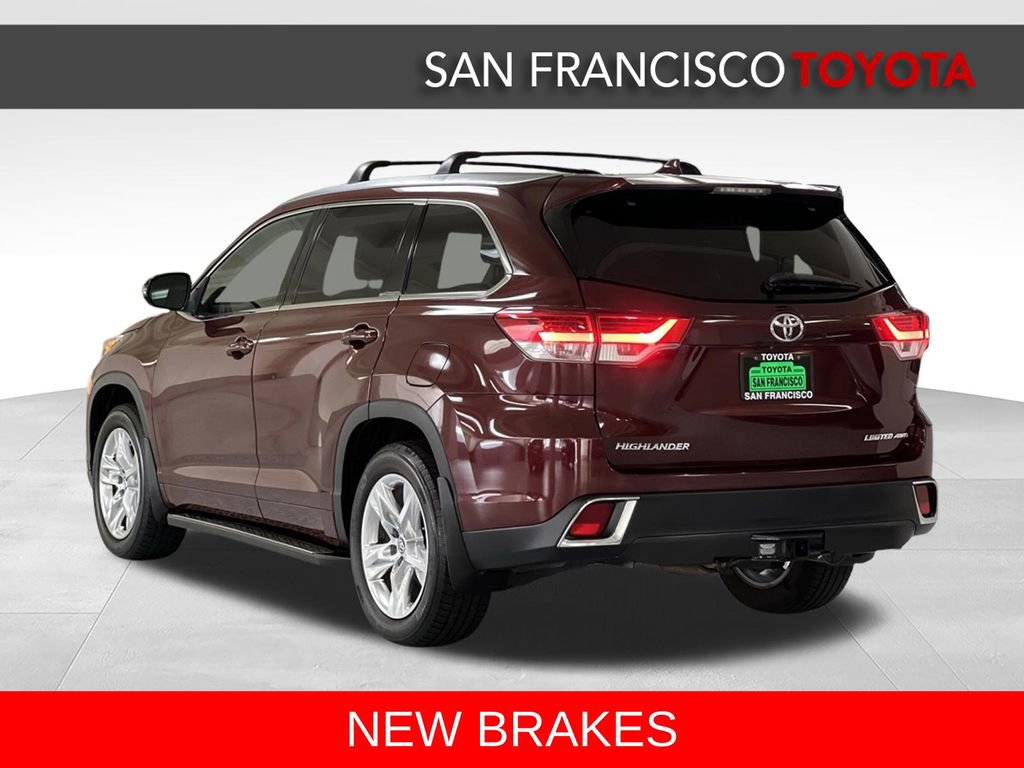 Used 2017 Toyota Highlander Limited AWD/4WD image 3