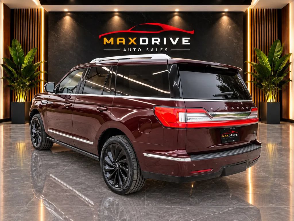 Used 2021 Lincoln Navigator Black Label AWD/4WD image 6