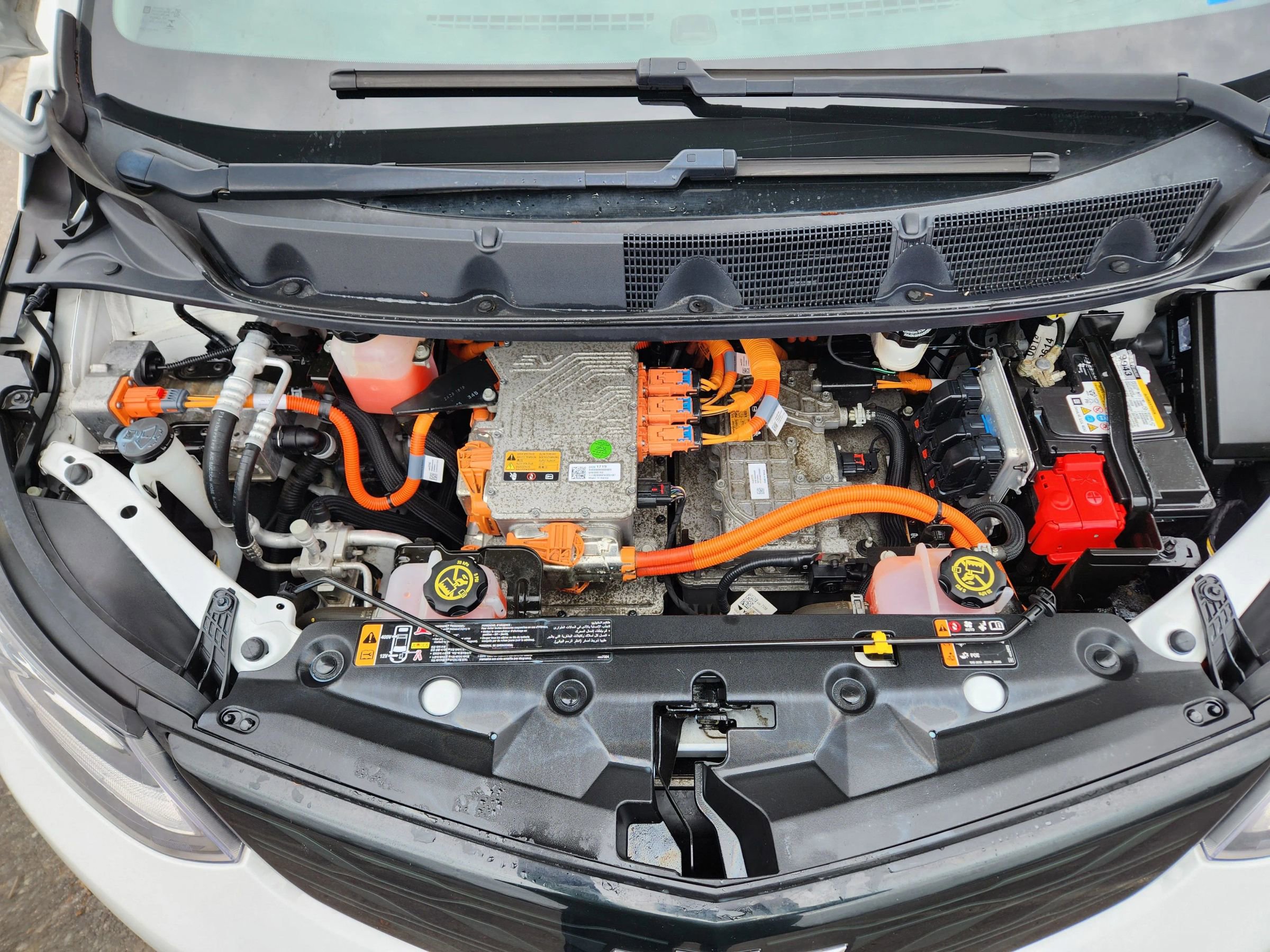 Used 2019 Chevrolet Bolt Premier w/ Infotainment Package image 37