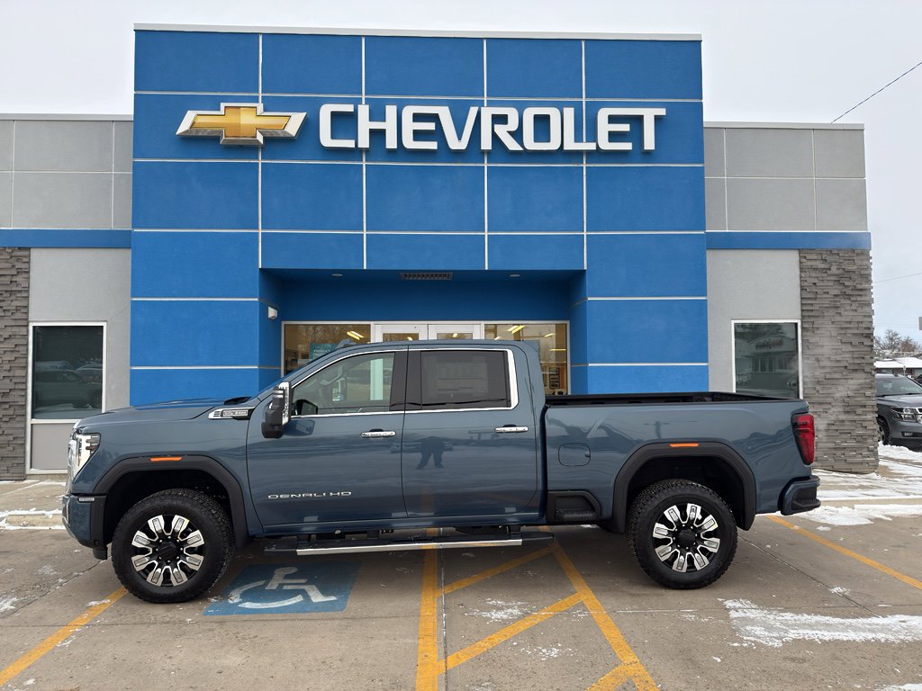 New 2026 GMC Sierra 2500 Denali w/ Denali Reserve Package
