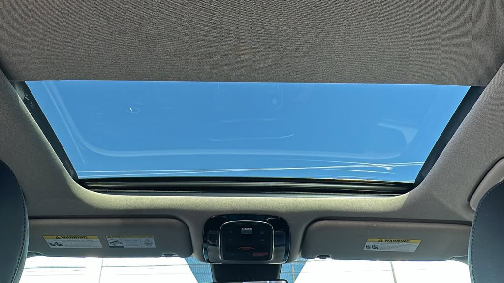 Certified 2022 Hyundai Santa Fe Limited w/ Cargo Package image 16