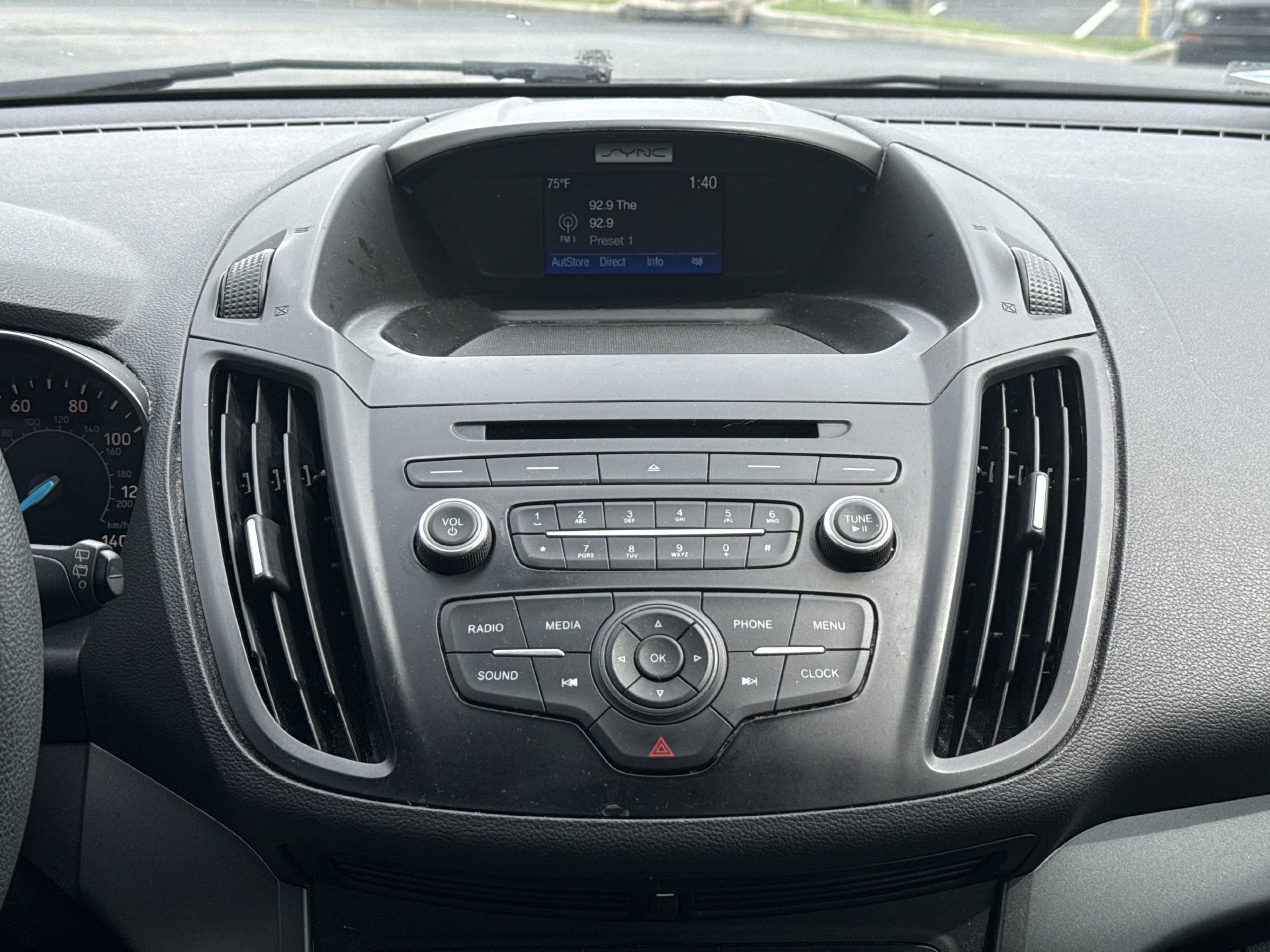 Used 2017 Ford Escape S FWD image 4