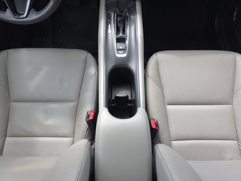 Used 2017 Honda HR-V EX-L image 18