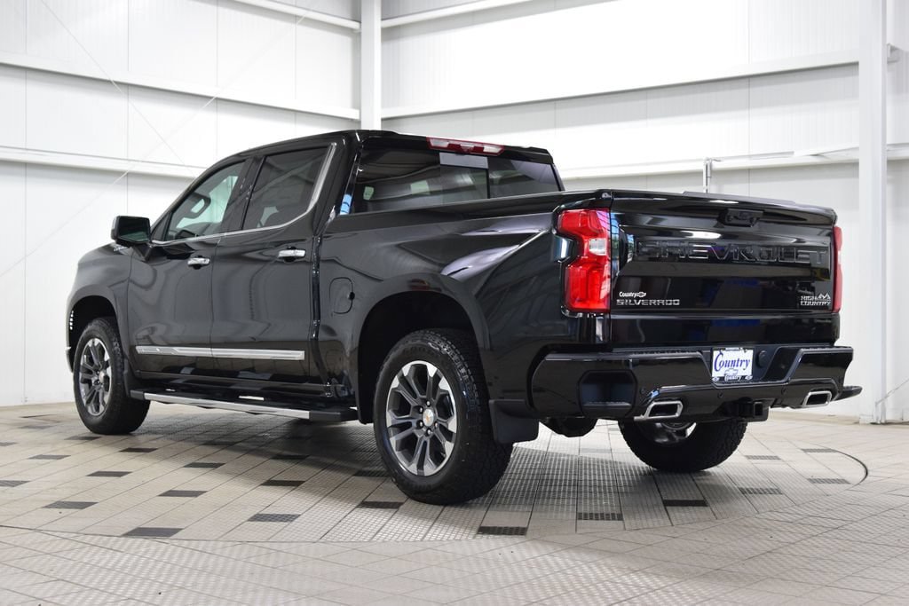 New 2026 Chevrolet Silverado 1500 High Country w/ Technology Package AWD/4WD image 6