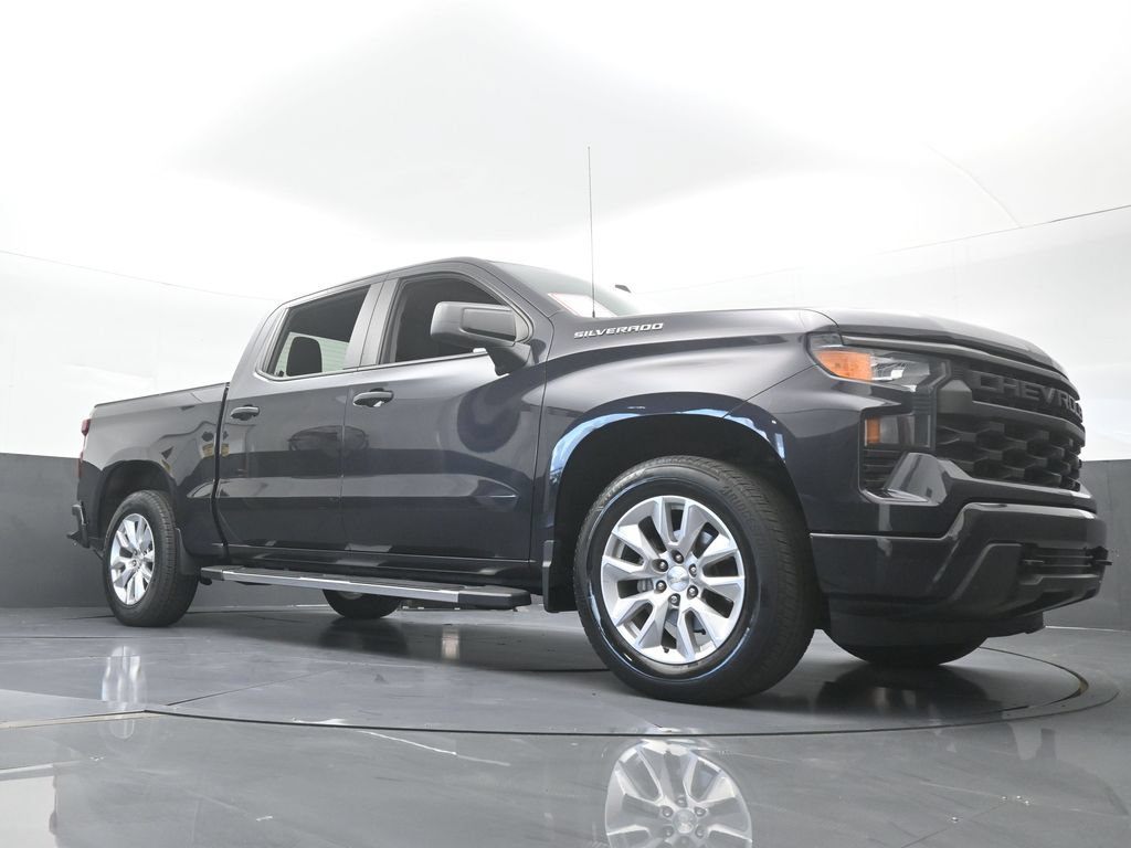 Used 2023 Chevrolet Silverado 1500 Custom RWD image 57