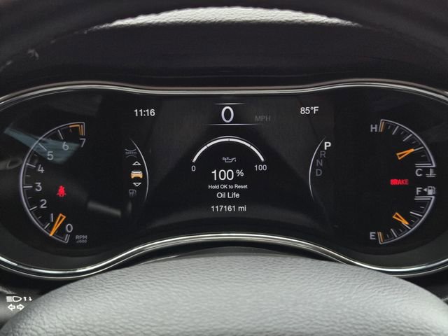 Used 2020 Jeep Grand Cherokee Altitude RWD image 31