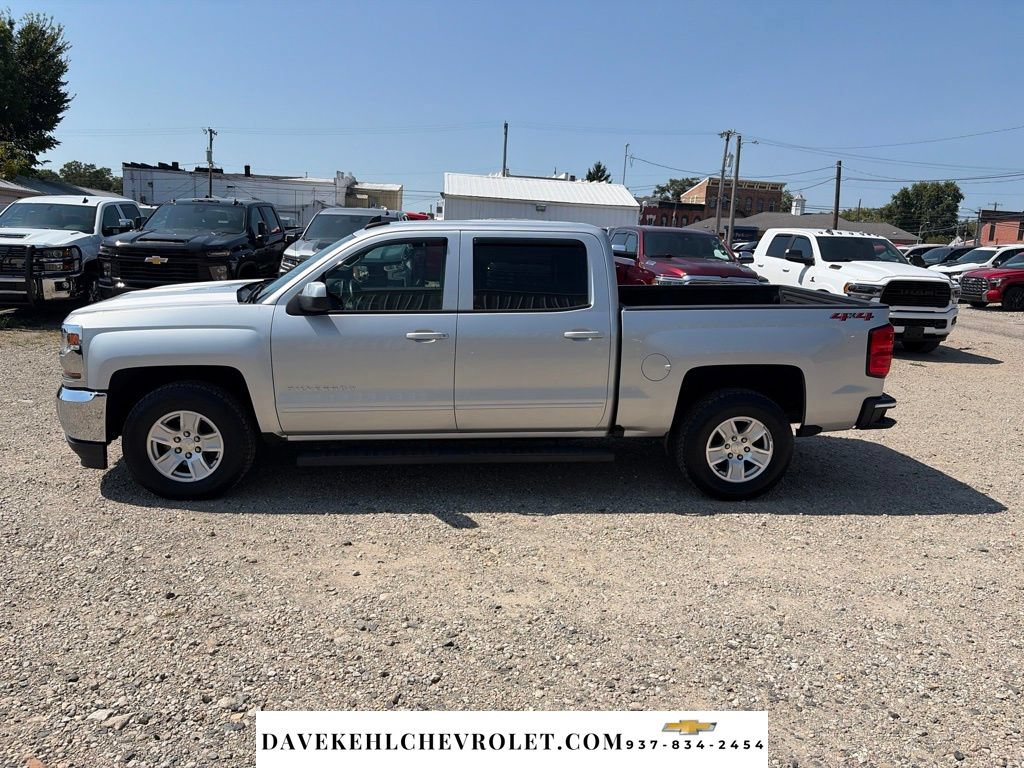 Used 2018 Chevrolet Silverado 1500 LT w/ All Star Edition AWD/4WD image 3