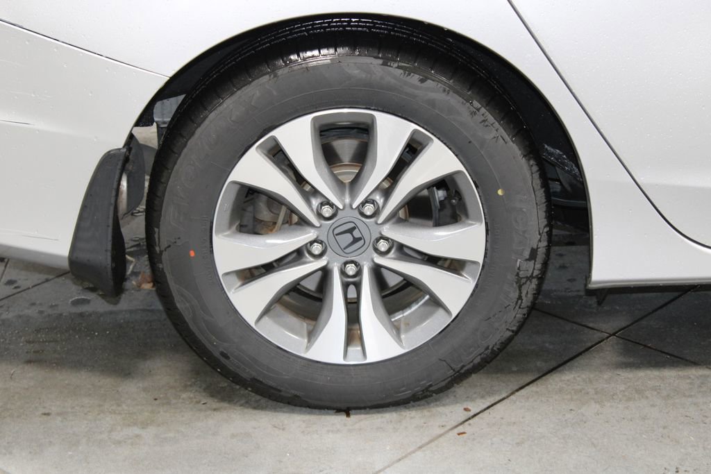 Used 2013 Honda Accord LX image 13