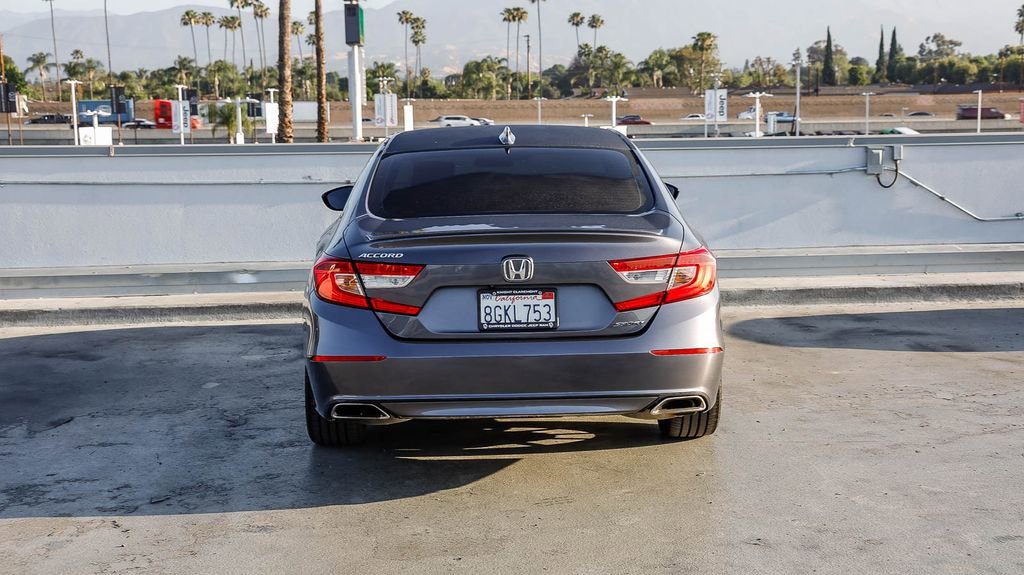 Used 2018 Honda Accord Sport image 8