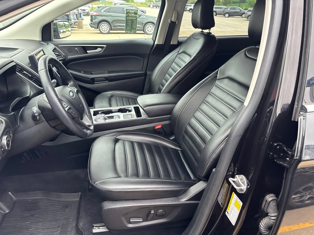 Used 2024 Ford Edge SEL w/ Convenience Package AWD/4WD image 9