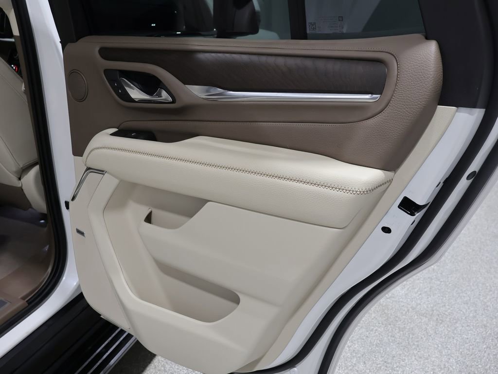 Used 2023 GMC Yukon Denali w/ Max Trailering Package image 29