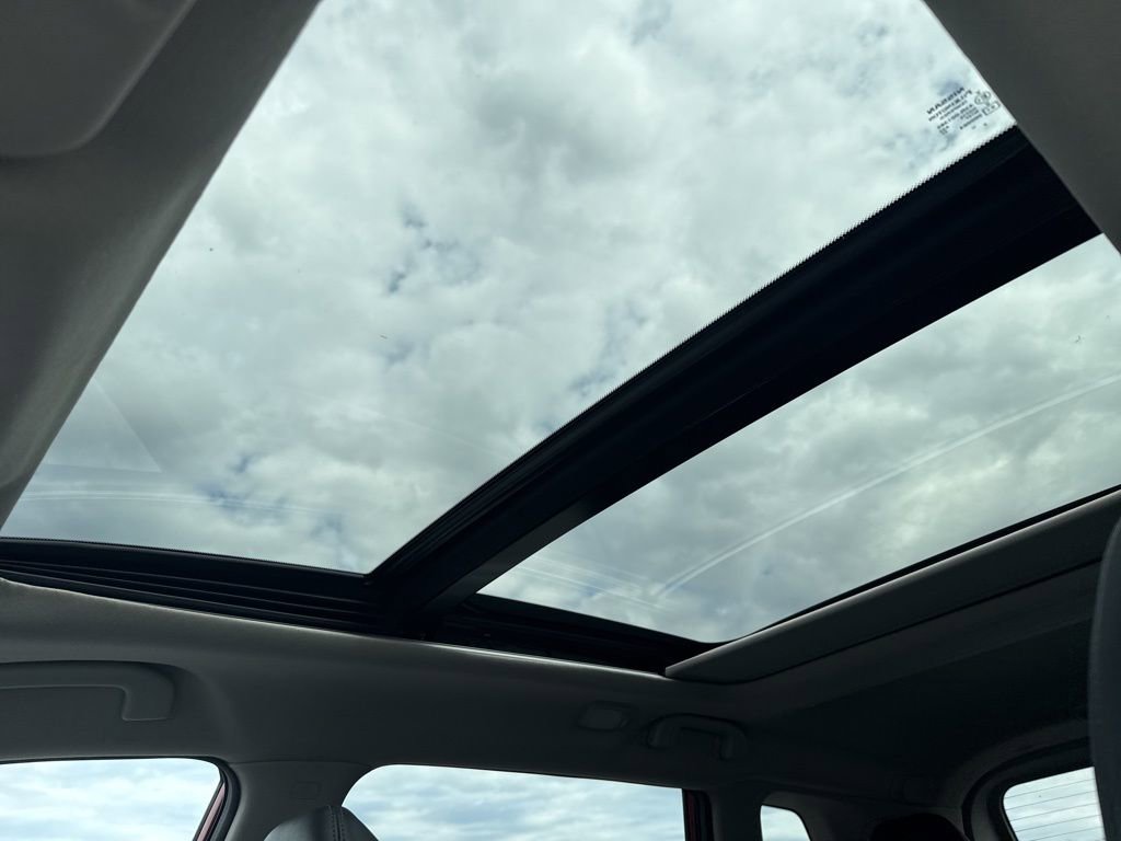 Used 2014 Nissan Rogue SL w/ SL Premium Package image 14