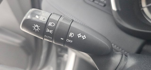 Used 2024 Toyota Highlander XLE image 17