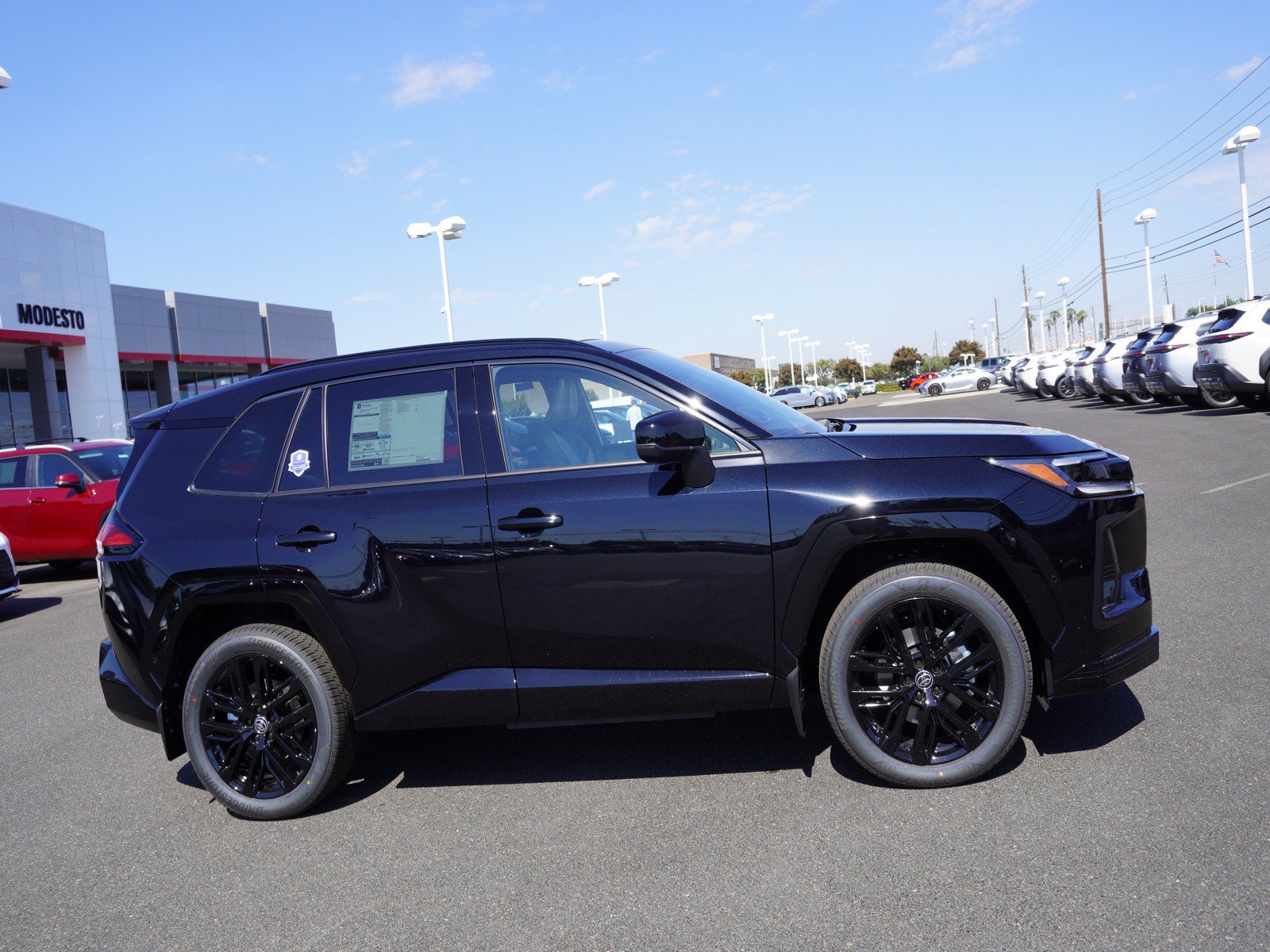 New 2026 Toyota RAV4 XSE w/ Panoramic Sun Roof Package AWD/4WD image 4